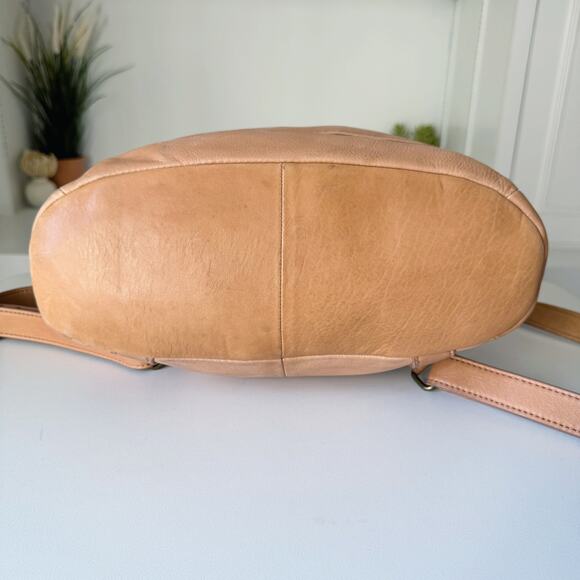 Aspen Tan Leather Convertible Backpack - Picture 6 of 10